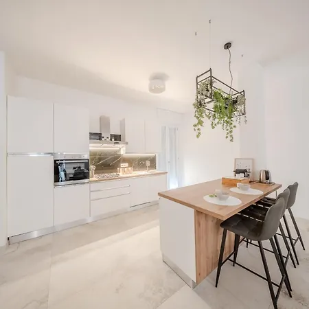 Apartman Aria House