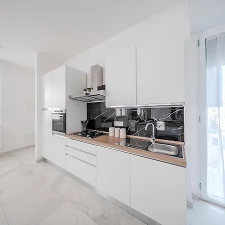 Aria House